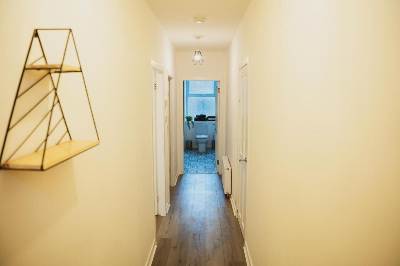 1 Bedroom Flat With Easy Parking/Public Transport Данди Экстерьер фото